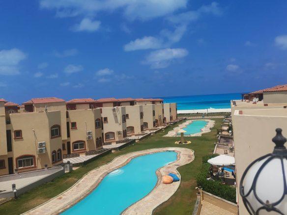 قرية بيرلا مارينا