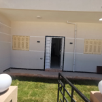 شاليه ارضي بجنينة خاصة على حمام سباحة خاص قرية الروضة